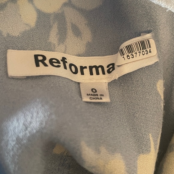 Reformation Reverie Floral Maxi Back Slit Dress size 0 - Picture 13 of 14